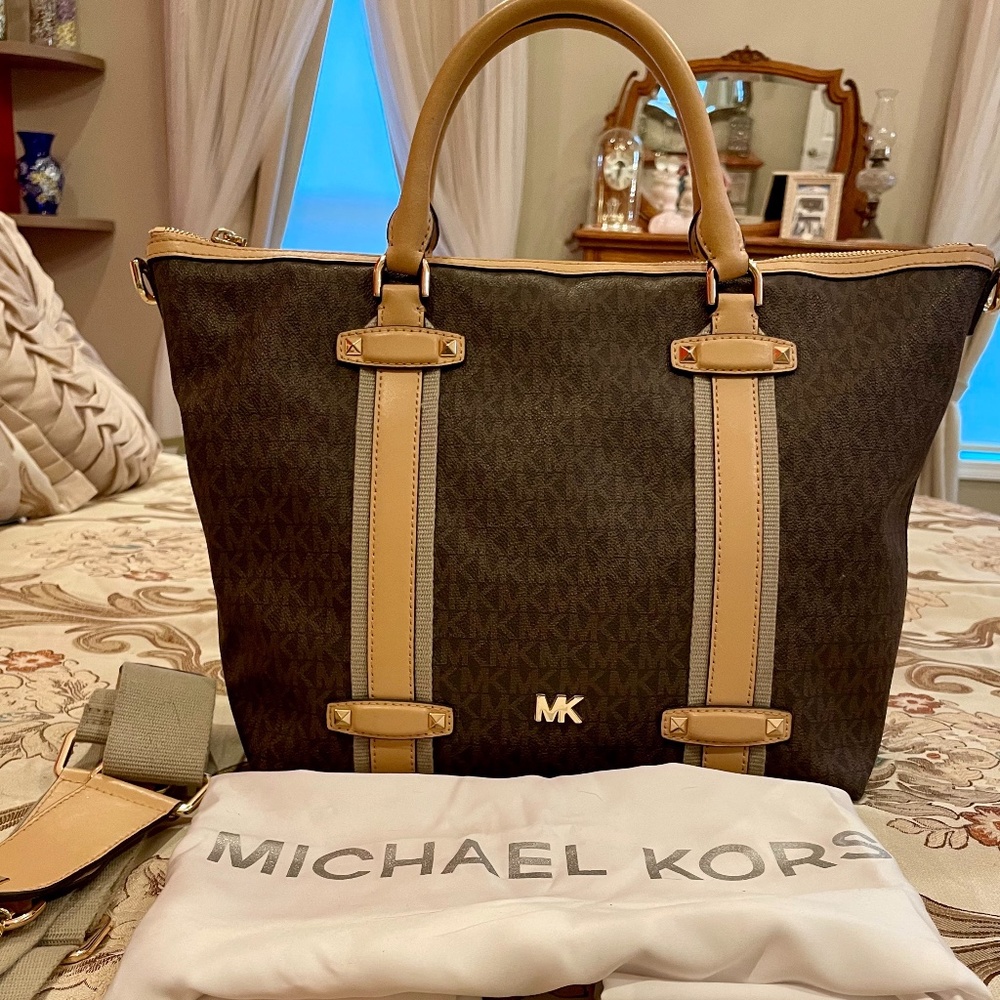 Michael Kors Large Logo Jacquard Griffin Satchel